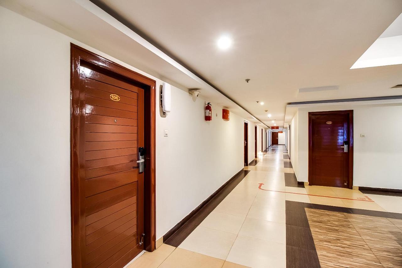 Oyo Flagship 9115 Hotel Udayee International Tirupati Extérieur photo
